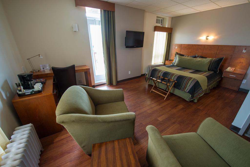 Hotel Du Fjord Chicoutimi Szoba fotó